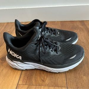 Hoka Clifton 8 shoes (size 9) only work a couple times